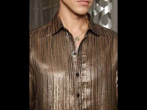 Men Regular Fit Shirt with Spread Collar