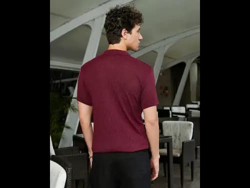 Men Slim Fit Shirt with Spread Collar (4)