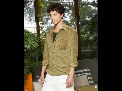 Men Checked Regular Fit Shirt