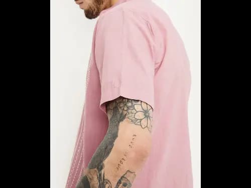 Men Embroidered Regular Fit Short Kurta (2)