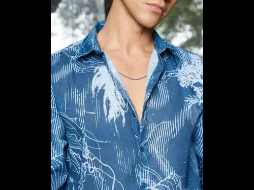 Men Regular Fit Shirt with Spread Collar (3)