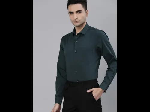 Men Green Slim Fit Solid Formal Shirt (2)