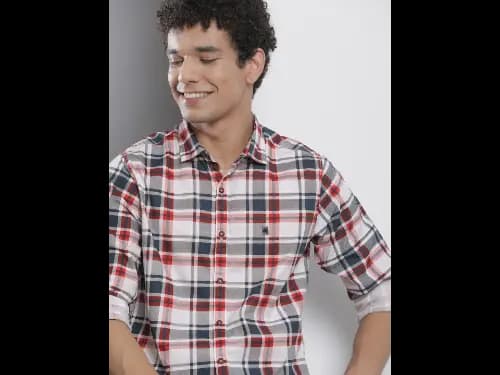 Men White & Red Checked Pure Cotton Casual Shirt