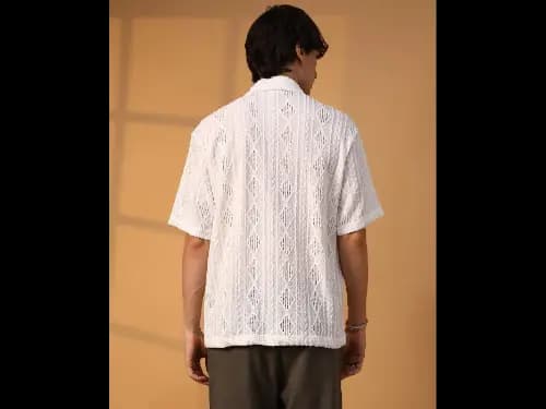 Men Regular Fit Shirt with Cuban-Collar (4)