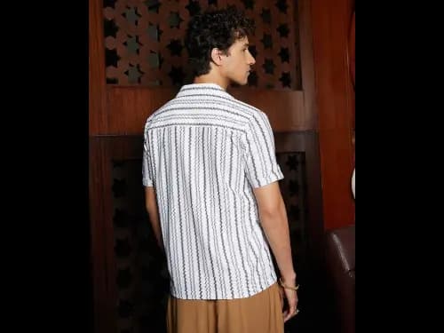 Men Regular Fit Shirt with Cuban Collar (4)