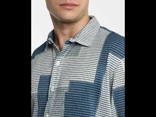 Graphic Regular Fit Shirt (2)