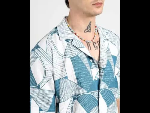 Men Geometric Print Regular Fit Shirt with Cuban Collar (4)