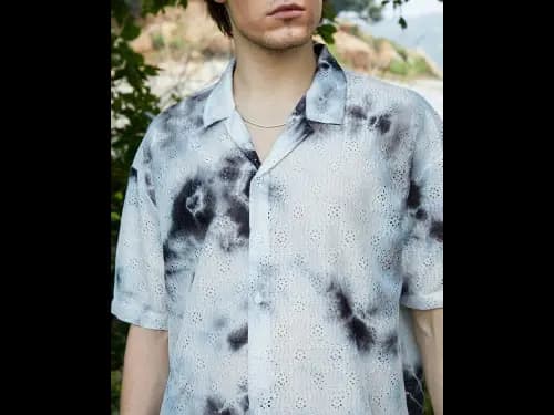 Men Tie & Dye Oversized Fit Shirt (2)