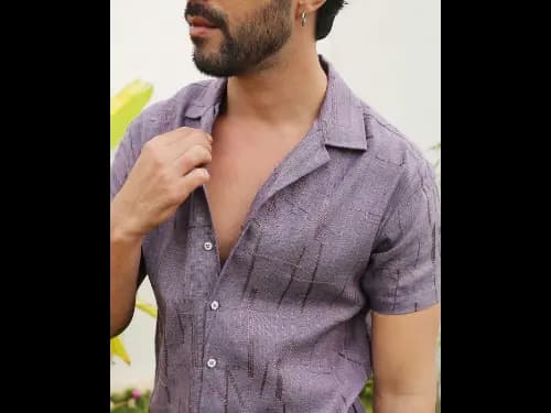 Regular Fit Spread-Collar Shirt (2)