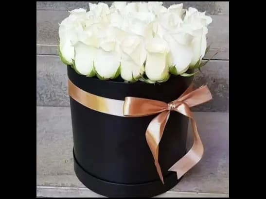 White in Love - 35 White Roses