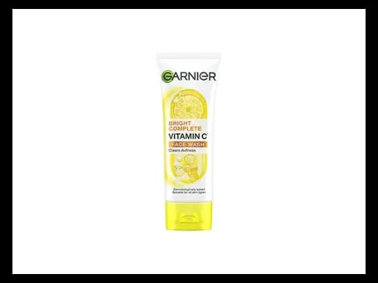 Garnier Light Complete Brightening Face Wash 100ml - INDONESIA
