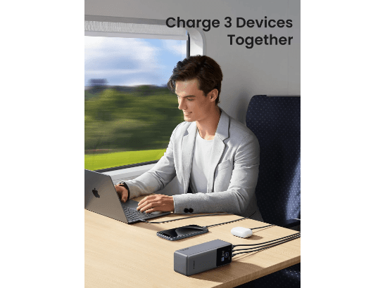 UGREEN 25000mAh 200W Nexode Smart Display Power Bank – PB722 - 35525B (6)