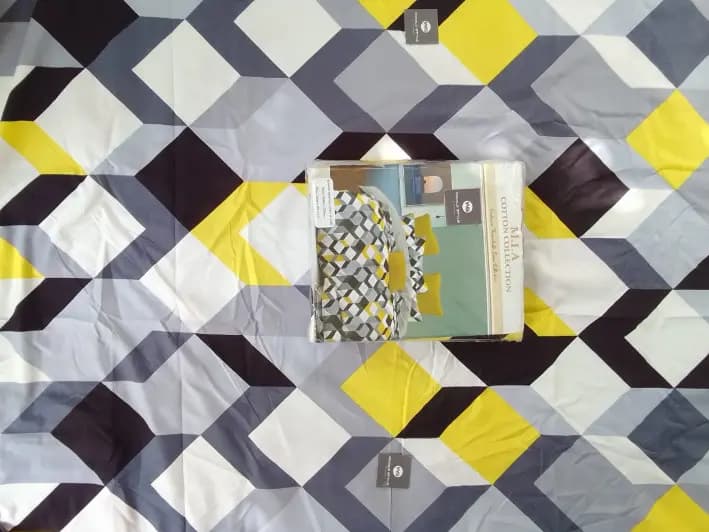 Mia Cotton King Size Bedsheet With 2 Pillow Covers (90 x 100) / MIA 120 (3)