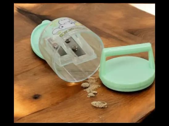 Cute Pencil 2 size sharpener for kid's stationary (3)
