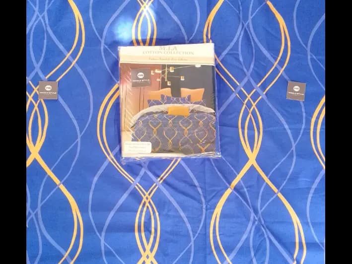 Mia Cotton King Size Bedsheet With 2 Pillow Covers (90 x 100) / MIA 120 (3)