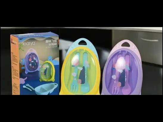 Kids Spaceship shaped lunch box