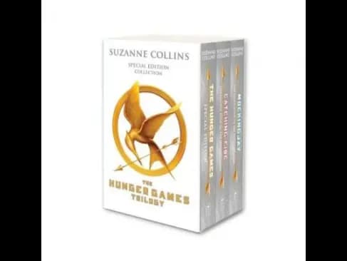 The Hunger Games Trilogy Box Set : 3 Titles by Suzanne Collins