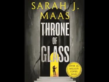 Throne of Glass : The Throne of Glass by Sarah J. Maas