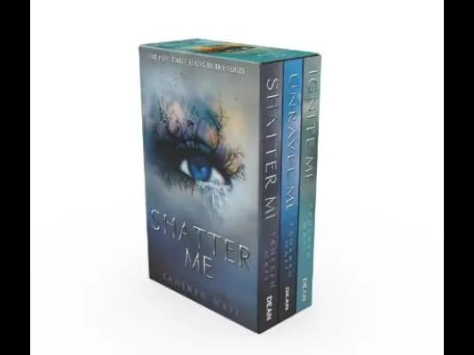 Shatter Me : 3 Books by Tahereh Mafi