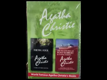 Agatha Christie : Set of 4 Books Green by Agatha Christie