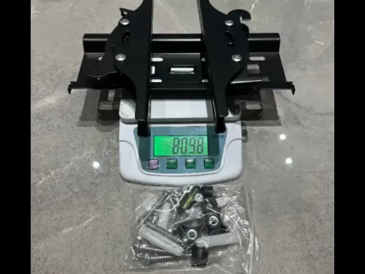 JY-D03 (14′′-42′′) Tilting Flat Panel LED Bracket (3)
