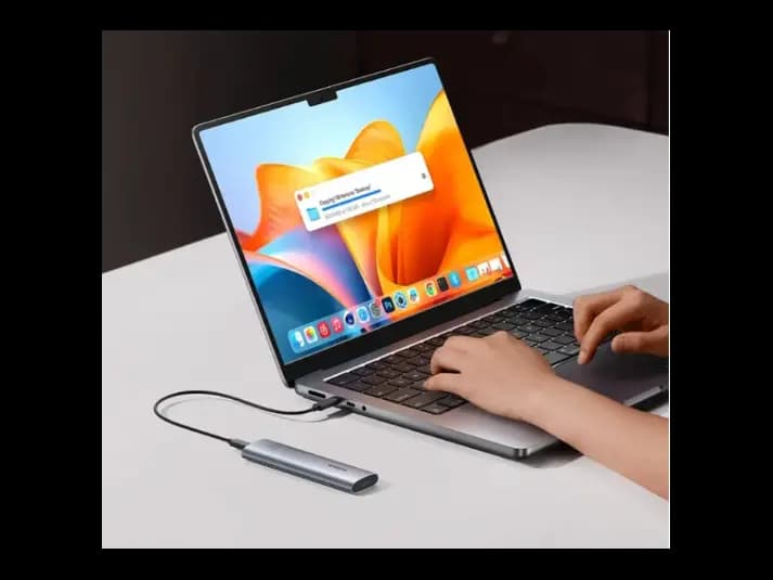Baseus FlyJoy Series SSD Enclosure (M.2 NVMe) – Space Grey – B00760600811-01 (2)