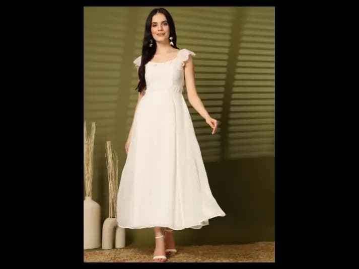 Georgette Round Neck Flutter Sleeves Fit & Flare Maxi Dress