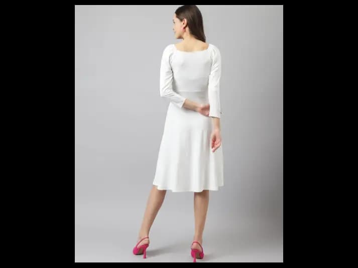 Fit & Flare Dress with Puff Sleeves (4)