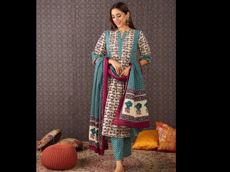 Floral Printed Mandarin Collar Pure Cotton A-Line Kurta & Trousers With Dupatta (3)
