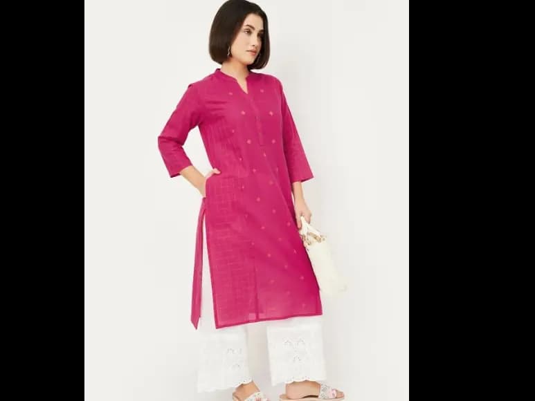 Women Geometric Mirror Work Kurta (3)