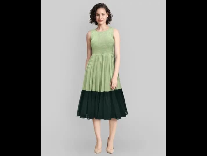 Women Colourblock Tiered Dress
