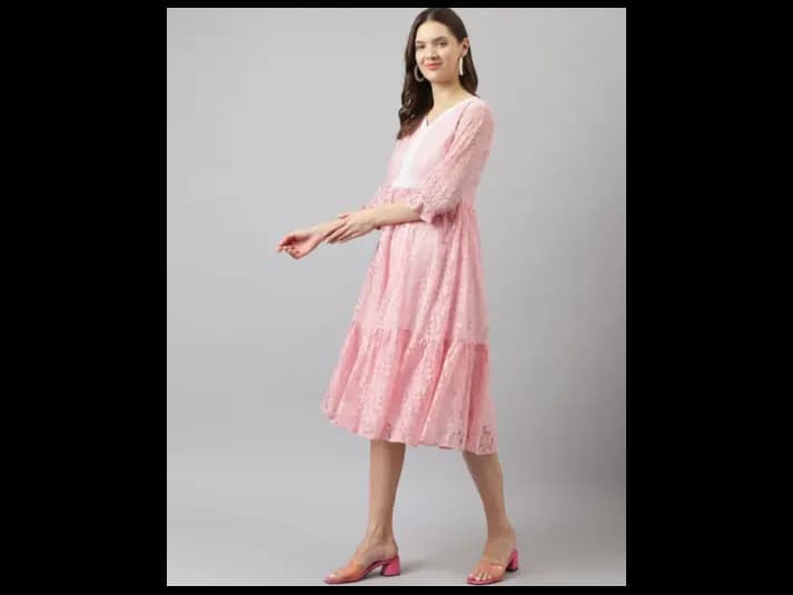 Floral Lace Fit & Flare Dress (2)