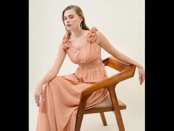 Women Georgette Fit & Flare Maxi Dress (4)