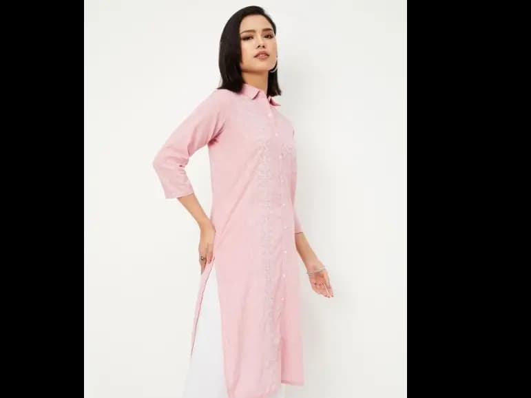 Ethnic Motifs Embroidered High Slit Shirt Collar Straight Kurta (3)