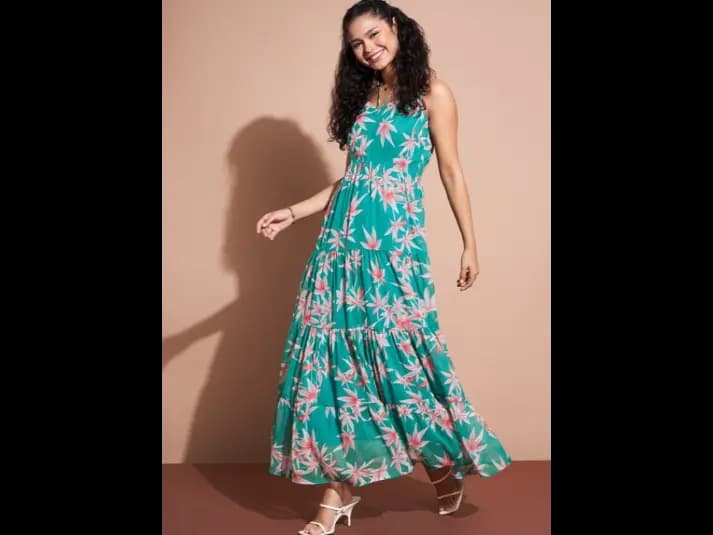 Green Floral Printed Shoulder Straps Maxi Dress (2)