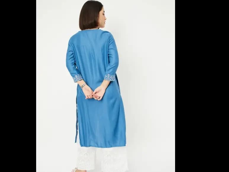 Home WOMEN Ethnic & Fusion Wear Kurtas / Kurtis / Tops Floral Embroidered Straight Kurta   Sale 9yc7BNMh_0fc49c66e2d64117b2f92ba6b9571d64 9yc7BNMh_0fc49c66e2d64117b2f92ba6b9571d64 9yc7BNMh_0fc49c66e2 (4)