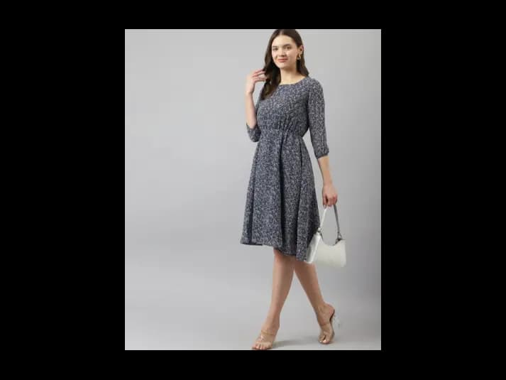 Striped Fit & Flare Dress (4)