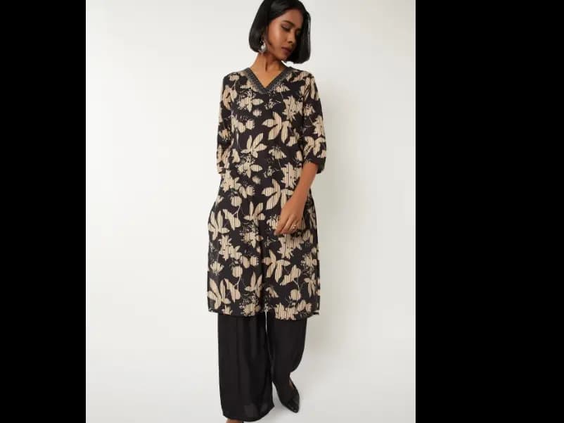 Women Floral Printed Daily Cotton A-Line Kurta