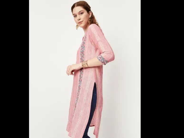 Floral Printed V Neck Cotton Kurta (2)