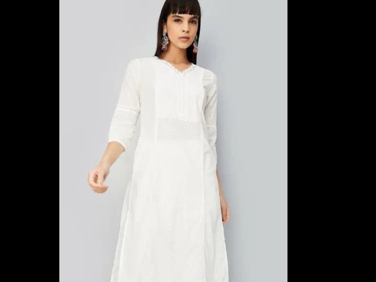 Floral Embroidered Gotta Patti Schiffli Cotton Straight Kurta (2)