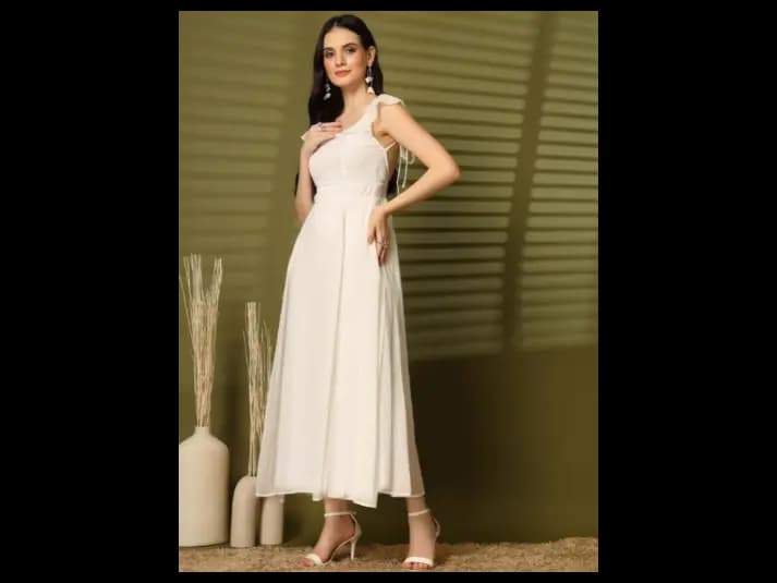 Georgette Round Neck Flutter Sleeves Fit & Flare Maxi Dress (3)