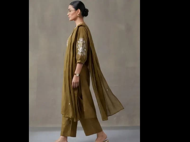 Floral Embroidered A-Line Cotton Kurta & Trousers Sets (3)