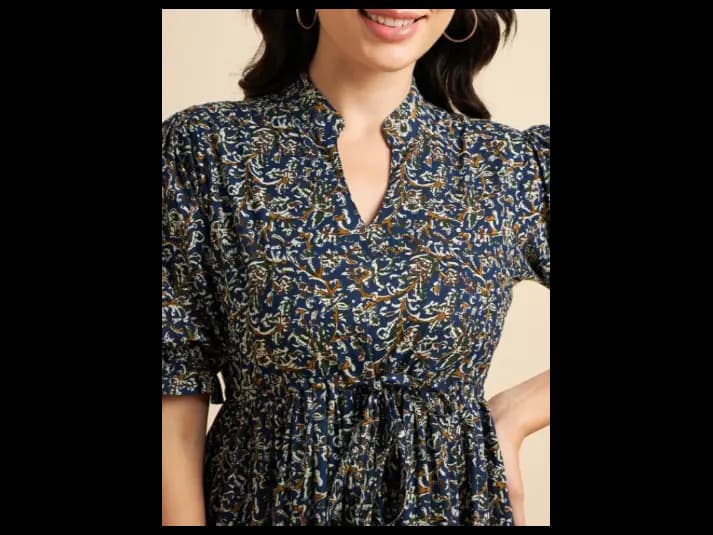 V-Neck Empire Midi Dress (5)