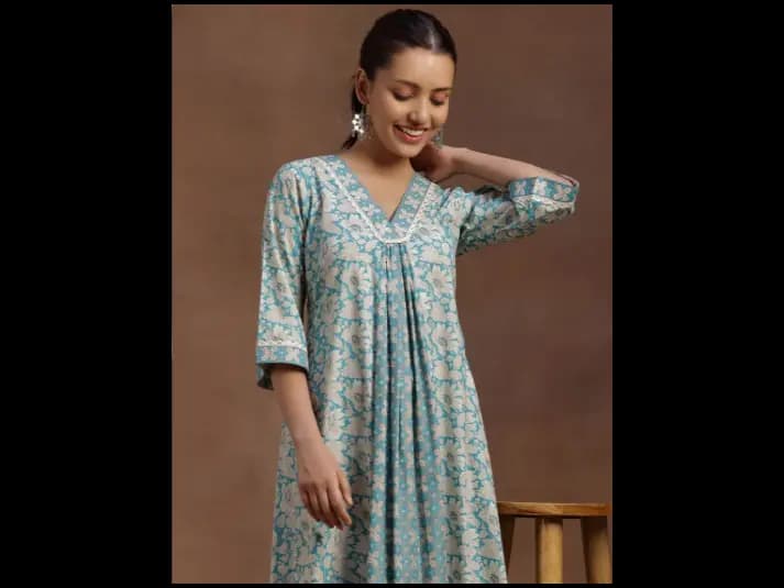 Floral Print Flared Sleeve A-Line Midi Dress (4)