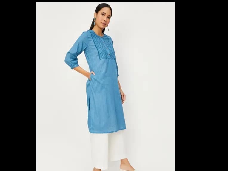 Ethnic Motifs Yoke Design Pure Cotton Straight Kurta (2)
