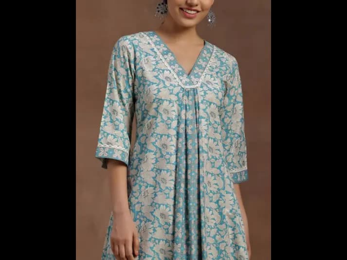 Floral Print Flared Sleeve A-Line Midi Dress (5)