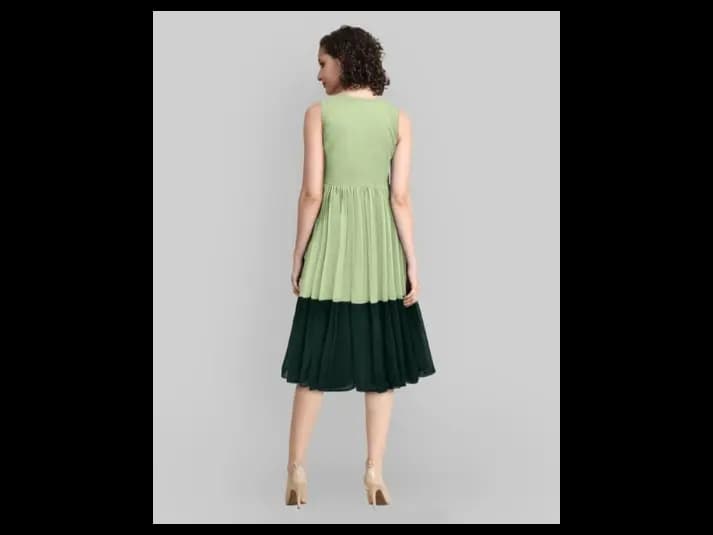 Women Colourblock Tiered Dress (5)
