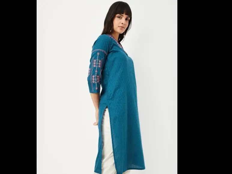 Geometric Printed V-Neck Thread Work Straight Kurta (3)