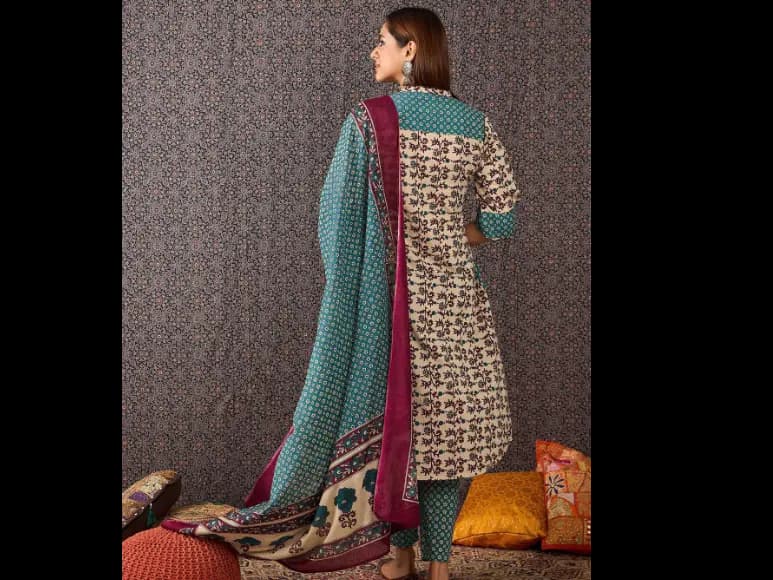 Floral Printed Mandarin Collar Pure Cotton A-Line Kurta & Trousers With Dupatta (4)