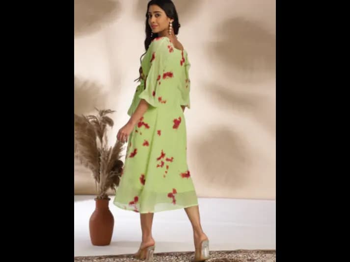 Light Green Dobby Georgette Tie & Dye A-Line Dress (4)